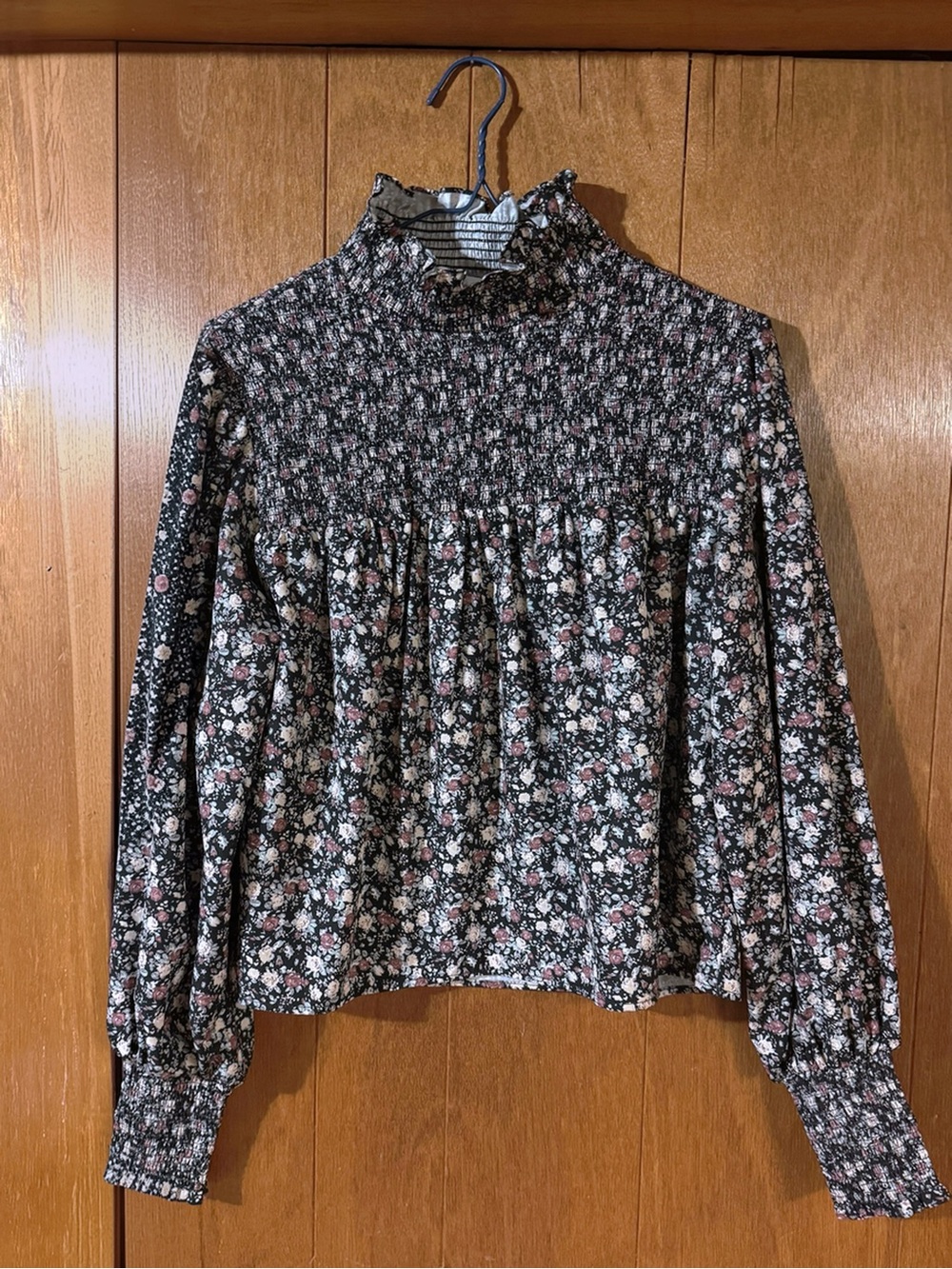 OAK + FORT Black and Cream Floral Smocked Blouse